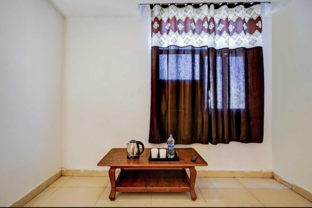 Hotel O Anshu B&B Νέο Δελχί Εξωτερικό φωτογραφία