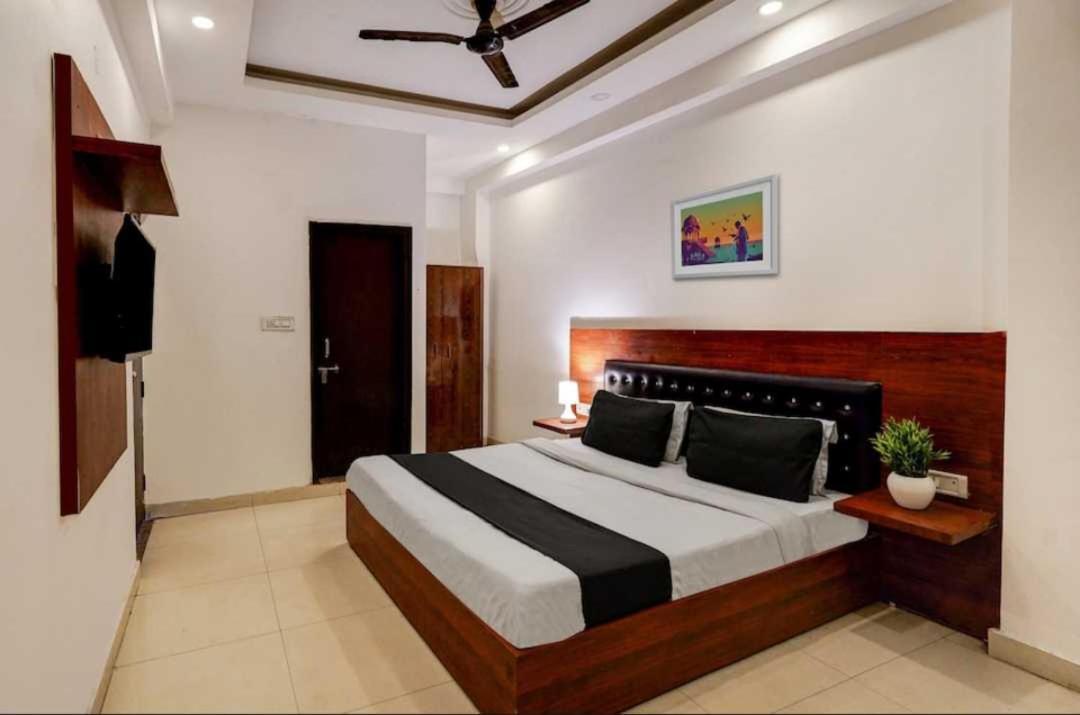 Hotel O Anshu B&B Νέο Δελχί Εξωτερικό φωτογραφία